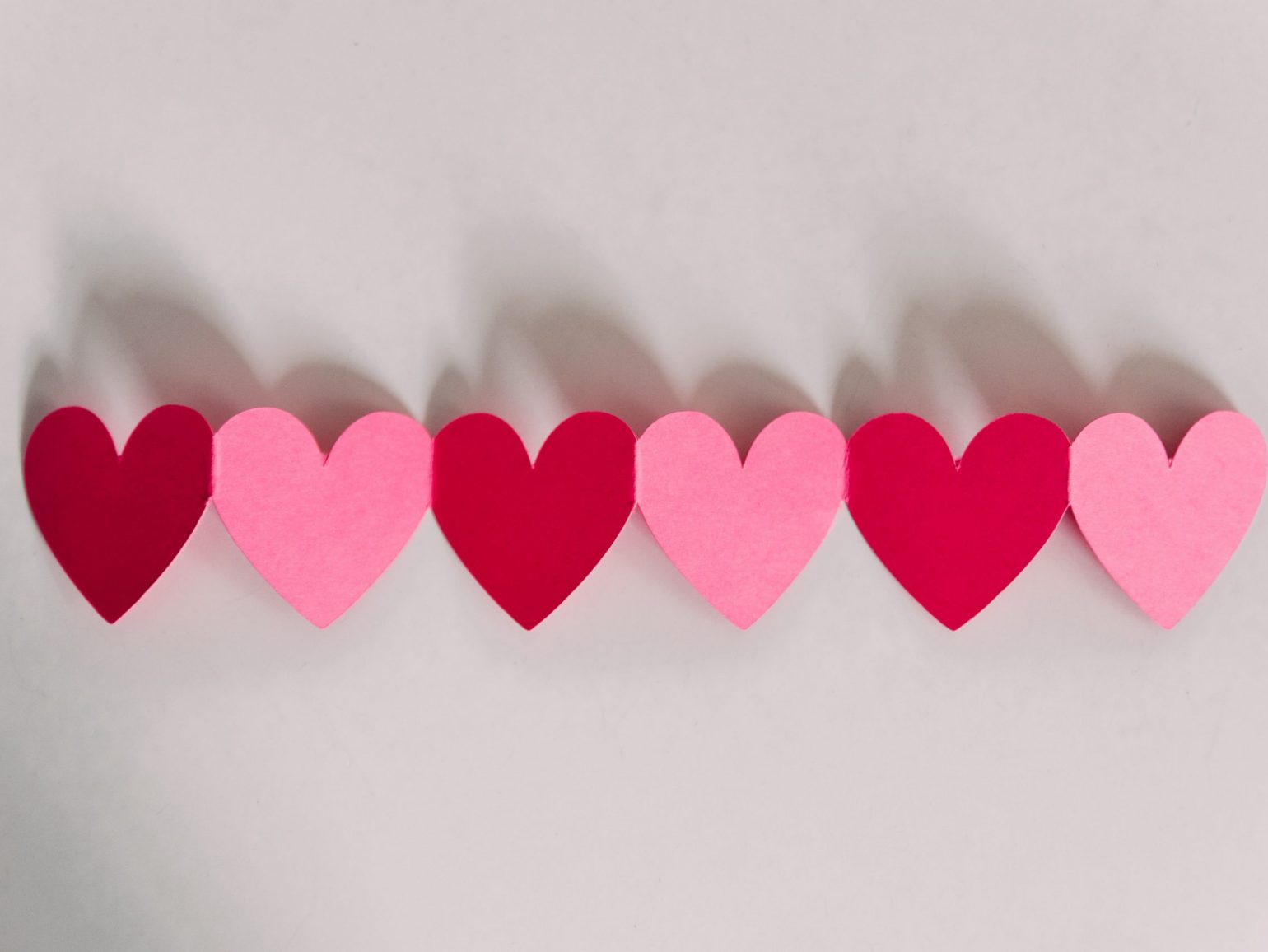 4 Ways to Make Customers Fall in Love With Your Brand