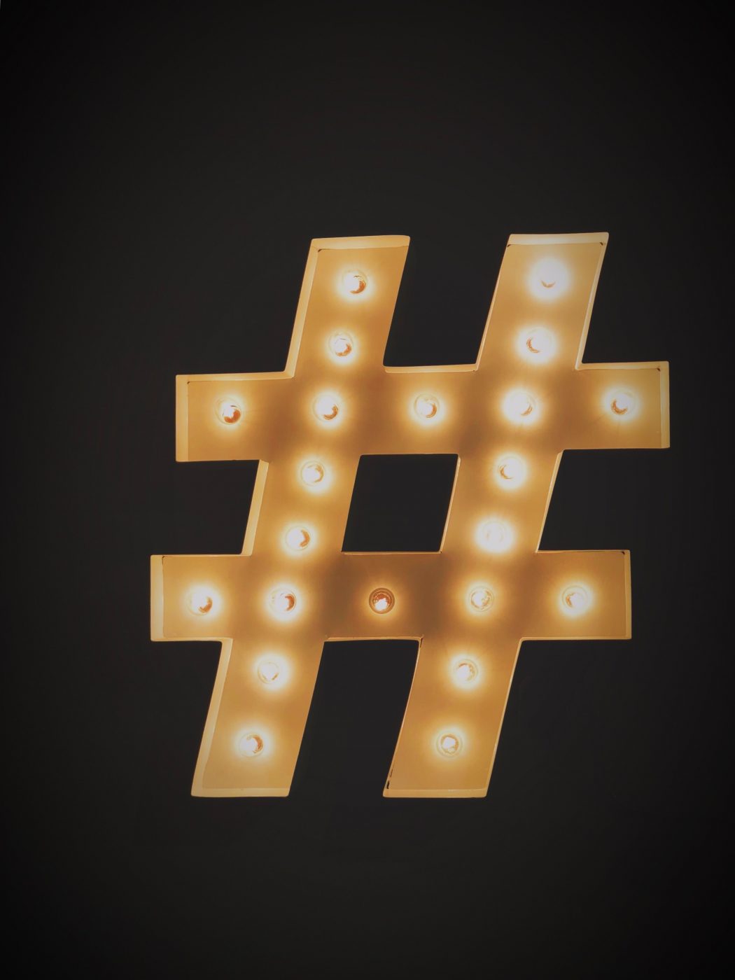 hashtags in social media marketing